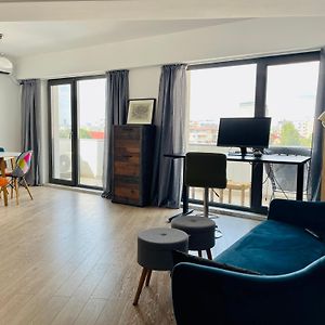 Appartement à 2 Chambres à Coucher