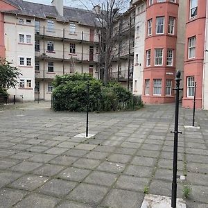 Royal Mile Tron Square 3 Double Bedrooms Fantastic Location Parking