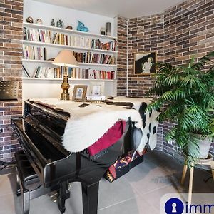 Apartment In The Liberation District
