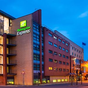 Holiday Inn Express - Glasgow - City Ctr Riverside By Ihg