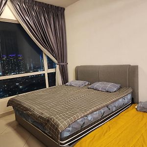 Crest Residence