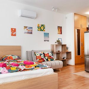 Corvin Gem2 Apartment With Parking