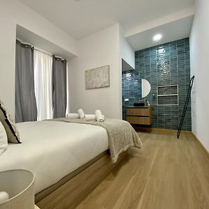 Pinzon Studios & Penthouse