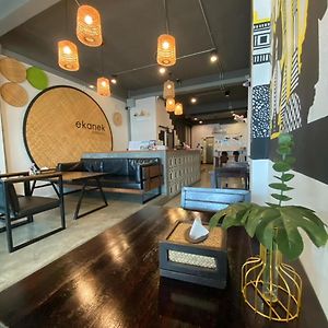 Ekanek Hostel (Adults Only)