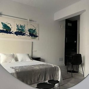 Studio Standarde Lit King-Size