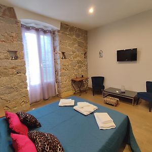 Studio De 25M2 - Extra Centre - A 5 Min A Pied Des Plages - Commerces Et Restaurants Sur Place - Clim - Wifi - Exceptionnel