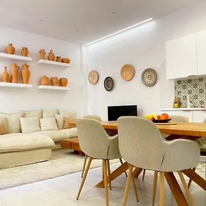 Piso Familiar Con Tres Habitaciones En La Goleta