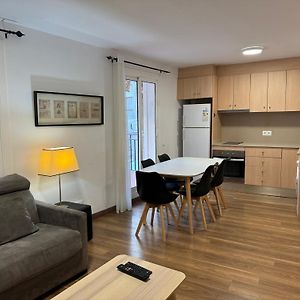 Appartement à 2 Chambres à Coucher