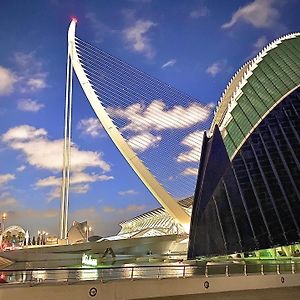 Corazon Ciudad De Las Artes