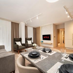 Marmada Suites