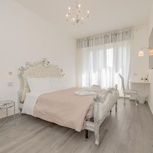 Luxury Room - 1