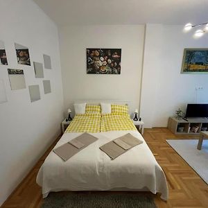 Appartement à 1 Chambre à Coucher