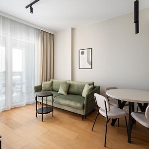 New Varsovia Comfort 1526