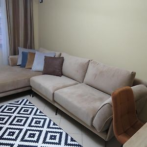 Apartment In Xhomlliku, Xhamlliku Tirana