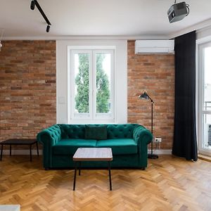 City Centre Stylish Apartment
