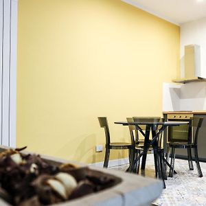 Rrrapido Apartment In Corso San Gottardo - 4 People
