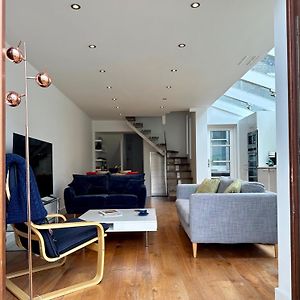 Appartement à 3 Chambres à Coucher