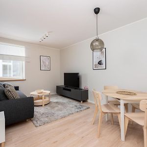 Old Town Modern Apartment