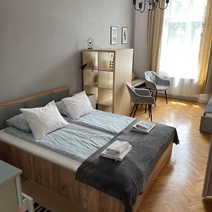 Appartement Supérieur à 3 Chambres à Coucher