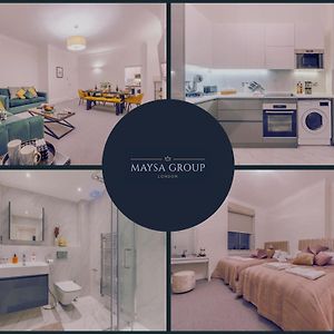 5H Modern Elegance 1-Bedroom City Living In London