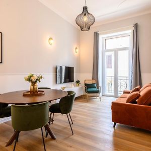 Appartement à 2 Chambres à Coucher
