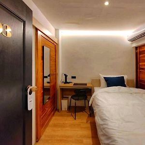 Chambre Compacte Simple