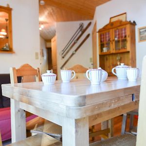 Appartement à 3 Chambres à Coucher