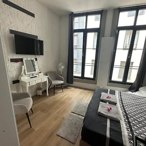 Stay In Antwerp City