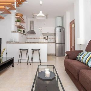 Appartement à 3 Chambres à Coucher