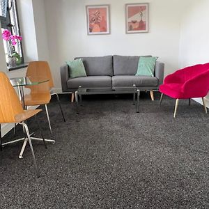 Modern And Stylish Two Bedroom Flat