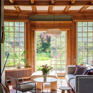 Villa à 3 Chambres à Coucher
