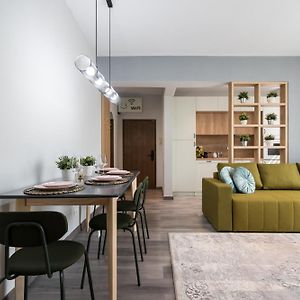 Appartement à 2 Chambres à Coucher