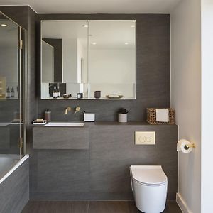Appartement à 3 Chambres à Coucher