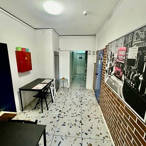 Barcelona Hostel & Pub