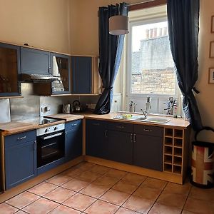 Appartement à 3 Chambres à Coucher