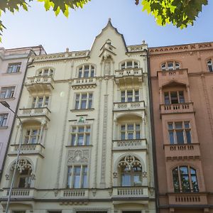 Jiriho Z Podebrad Apartments