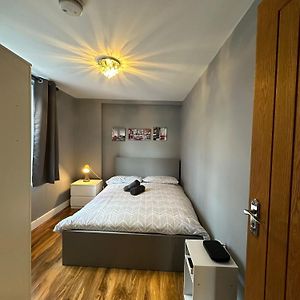 Lovely 2 Bedrooms Apartment