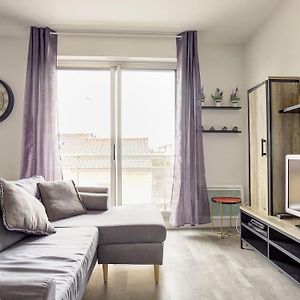 Appartement à 3 Chambres à Coucher