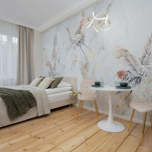Elegant Apartments Grojecka In Warsaw By Noclegi Renters
