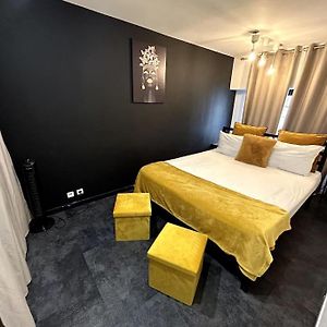 Appartement à 3 Chambres à Coucher