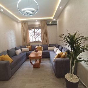 Appartement Mima Marrakech Proche Centre Ville, Cosy Et Spacieux