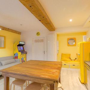 Appartement à 3 Chambres à Coucher