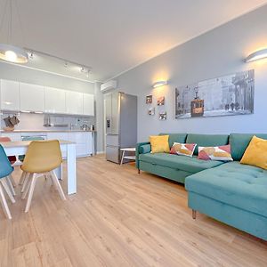 Appartement à 2 Chambres à Coucher