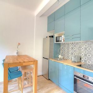 Appartement à 2 Chambres à Coucher