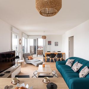 Appartement à 3 Chambres à Coucher