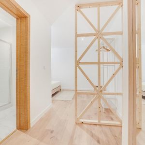 Appartement à 2 Chambres à Coucher