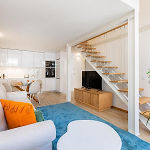 Appartement à 2 Chambres à Coucher