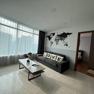 Appartement à 2 Chambres à Coucher