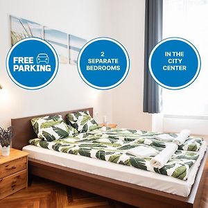 Free Parking - Dob50 Spacious Apartment - 2 Separate Bedroom, 5 People, Ac, Wifi