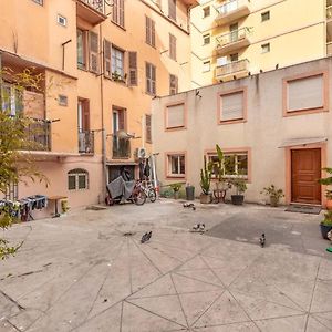 Lovely Townhouse In A Lively Area Close To The Old Nice